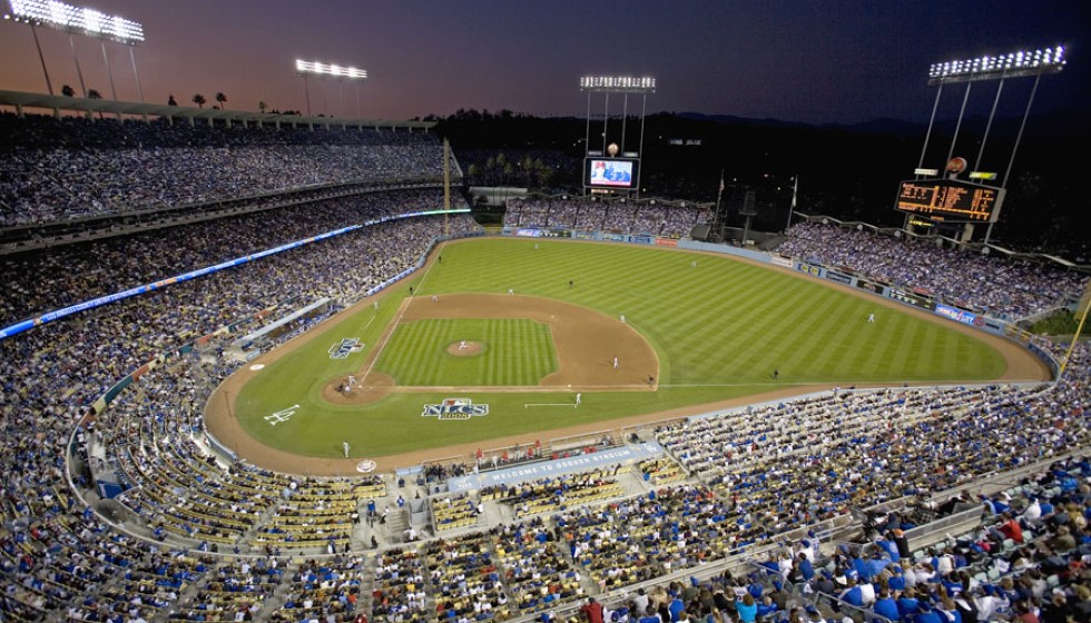 Diamondbacks vs. Cubs: Clash at Wrigley Field