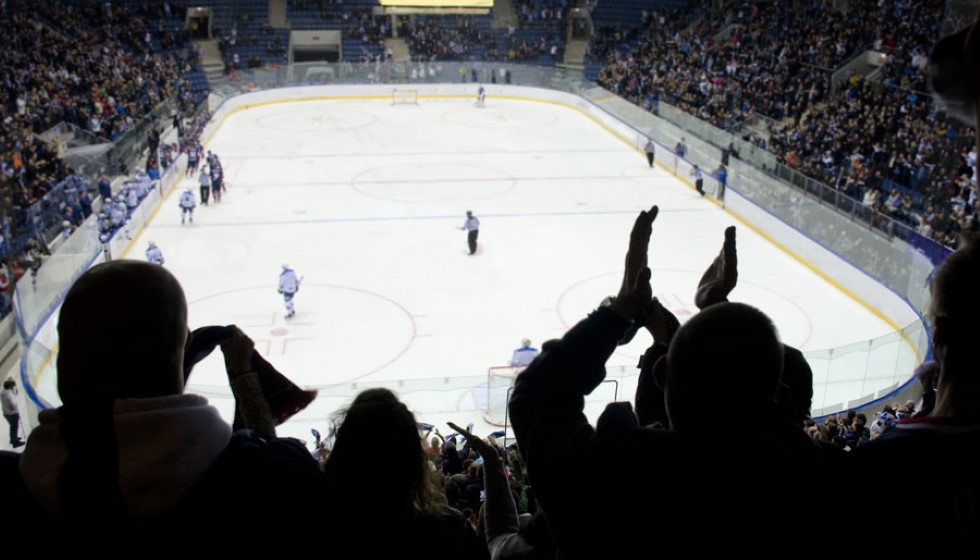 Carolina Hurricanes Sign Forward Martin Necas to Two-Year Deal